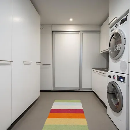 Villa Modern House With Jacuzzi