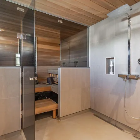 Villa Modern House With Jacuzzi *