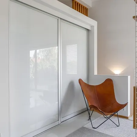 Modern House With Jacuzzi Rovaniemi