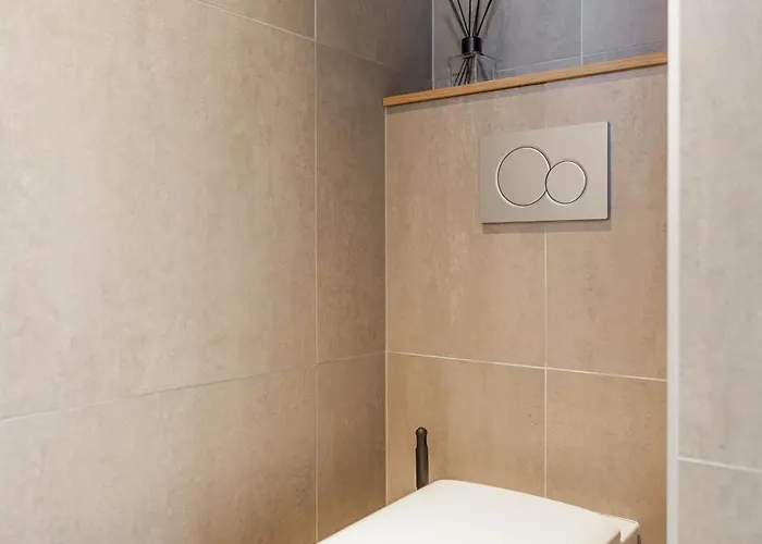 Modern House With Jacuzzi Rovaniemi